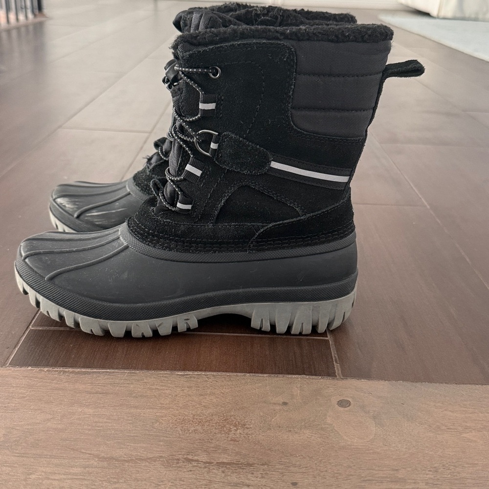 Lands’ End Black and Gray Winter Boots - Picture 4 of 8
